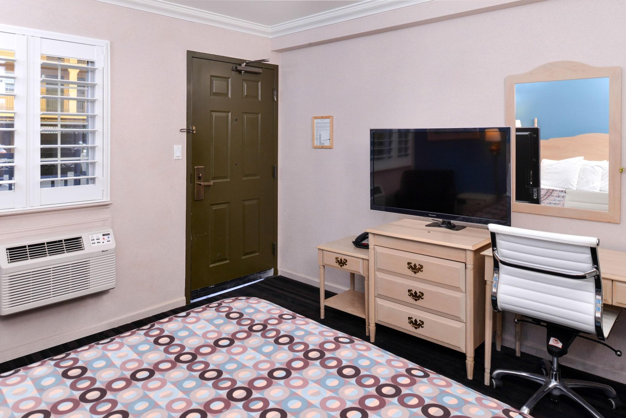 Napa Valley Hotel & Suites Luaran gambar