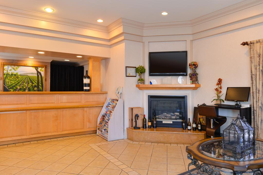 Napa Valley Hotel & Suites Luaran gambar